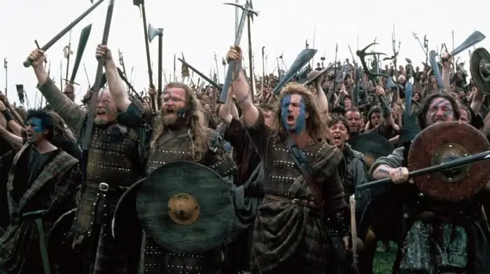 Una scena di Braveheart con William Wallace in prima fila insieme ai combattenti